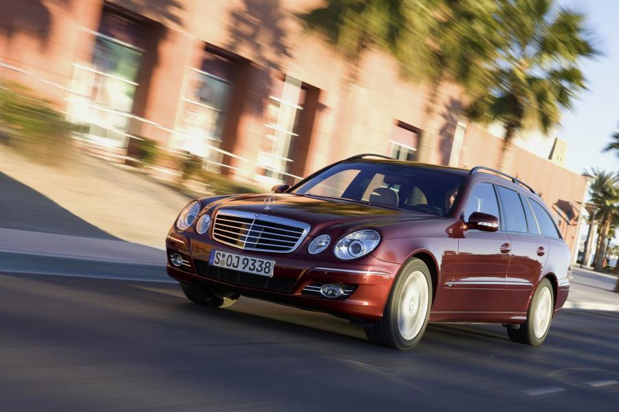  Mercedes-Benz E-Class Estate 2007 года  (фото 16 из 43)